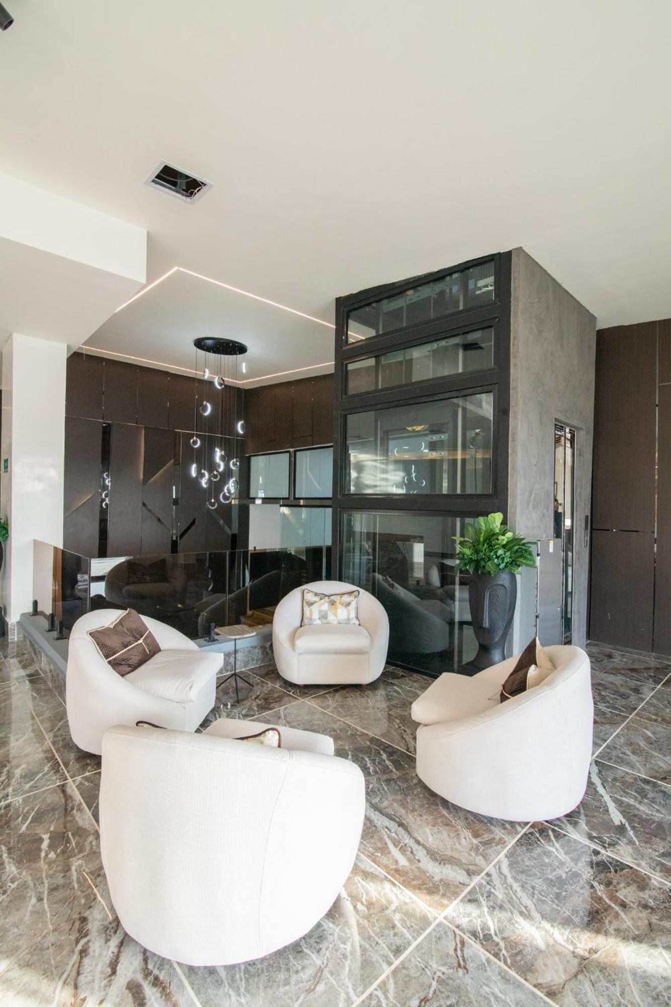סנטיאגו דה לוס קבאלרוס Lovera Hotel מראה חיצוני תמונה