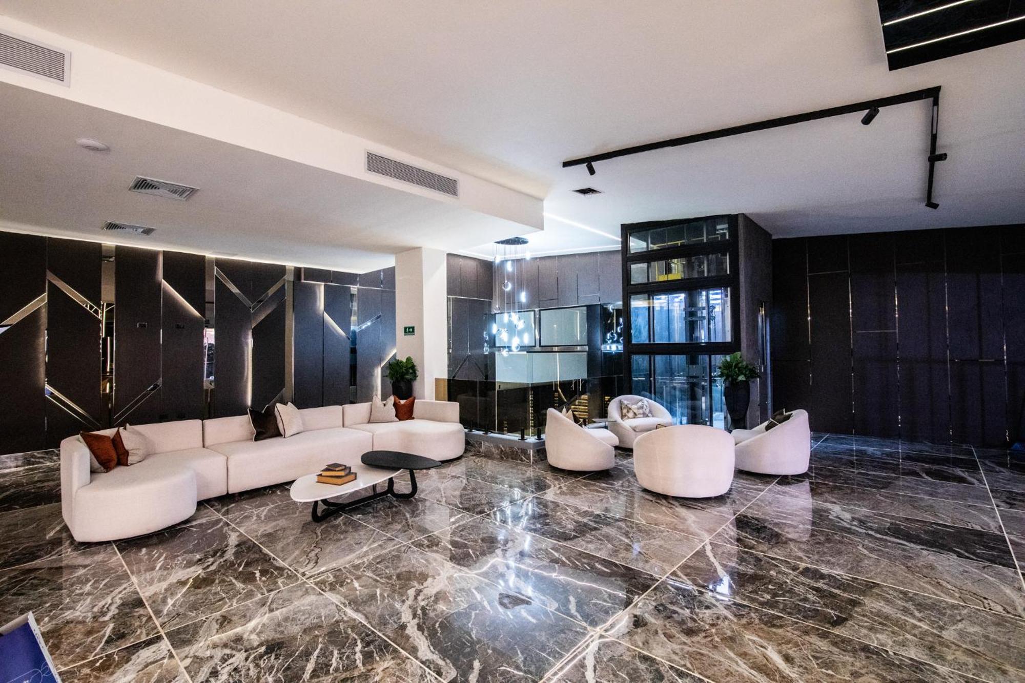 סנטיאגו דה לוס קבאלרוס Lovera Hotel מראה חיצוני תמונה