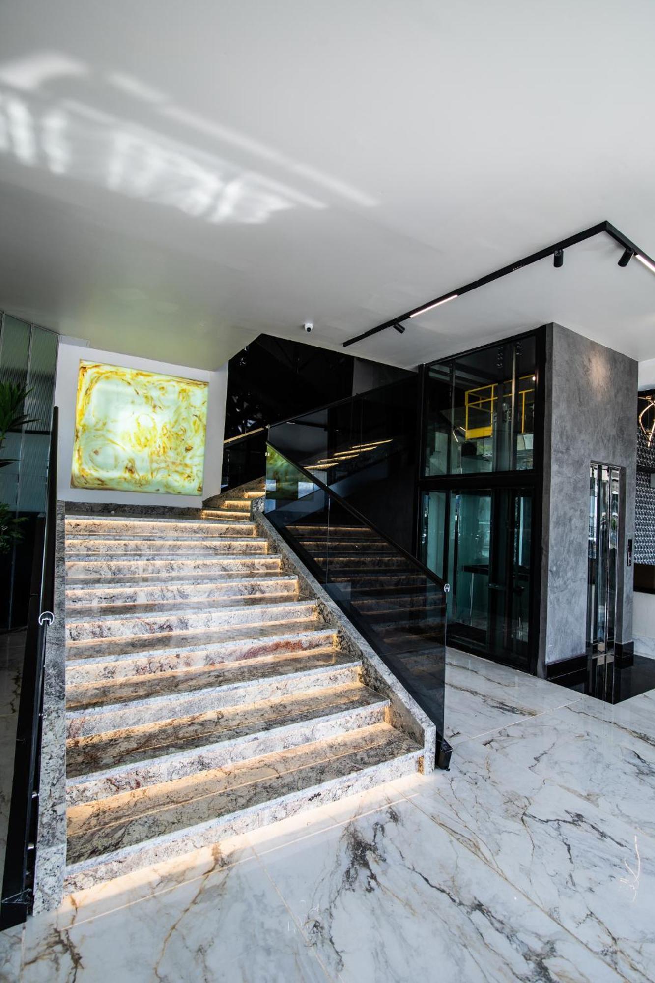 סנטיאגו דה לוס קבאלרוס Lovera Hotel מראה חיצוני תמונה