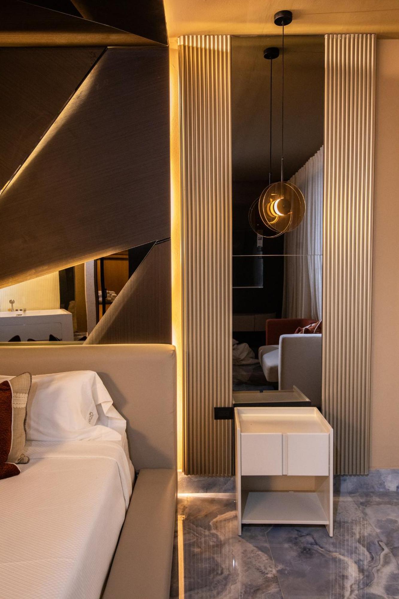 סנטיאגו דה לוס קבאלרוס Lovera Hotel מראה חיצוני תמונה
